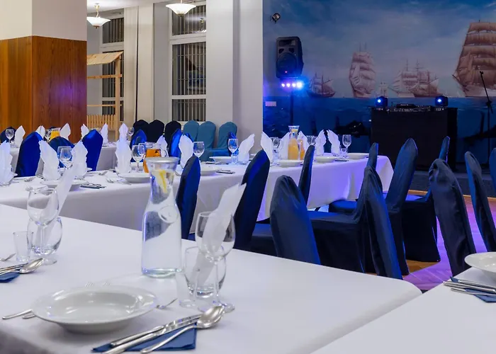 Dom Marynarza Hotel